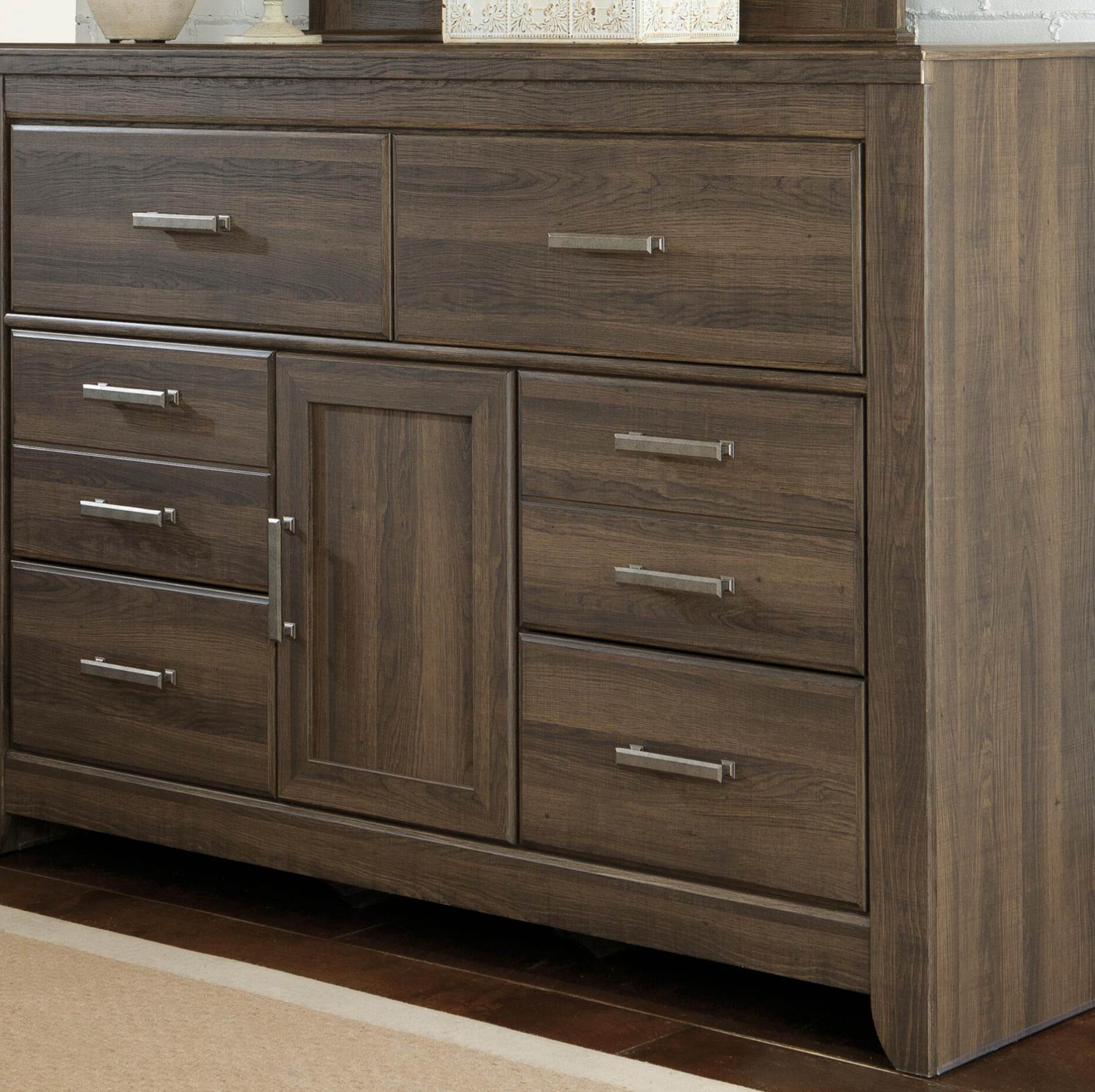 Ashley Juararo Dresser and Mirror