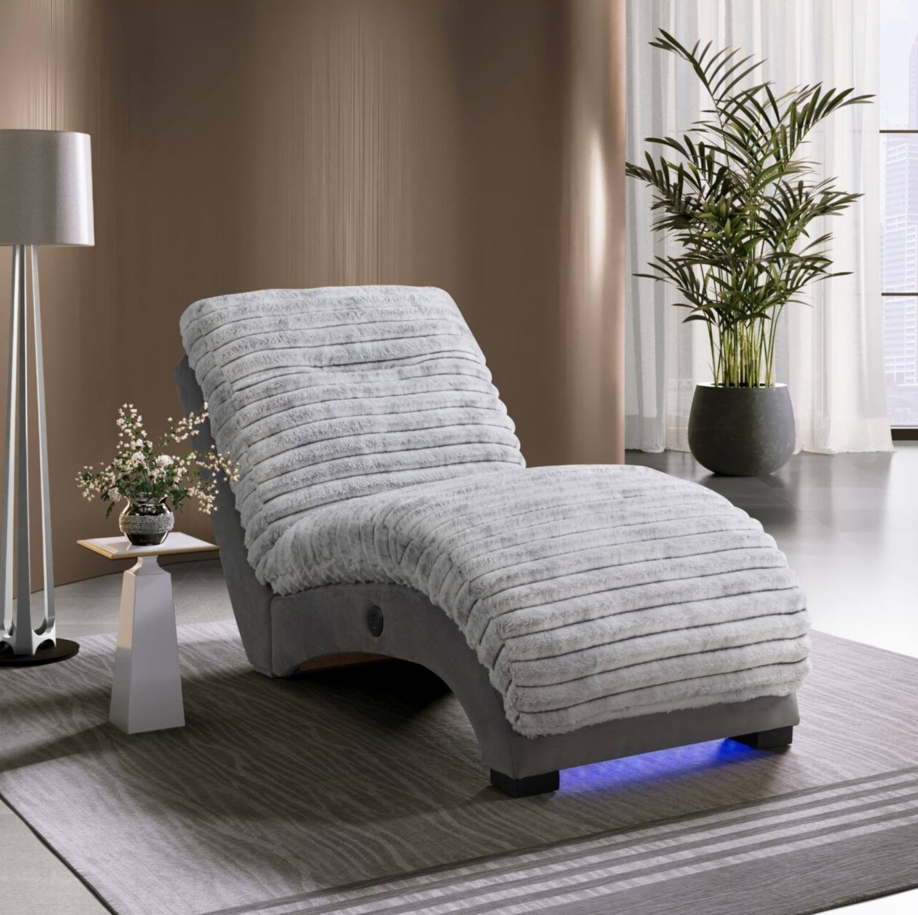 Dominic Lounger