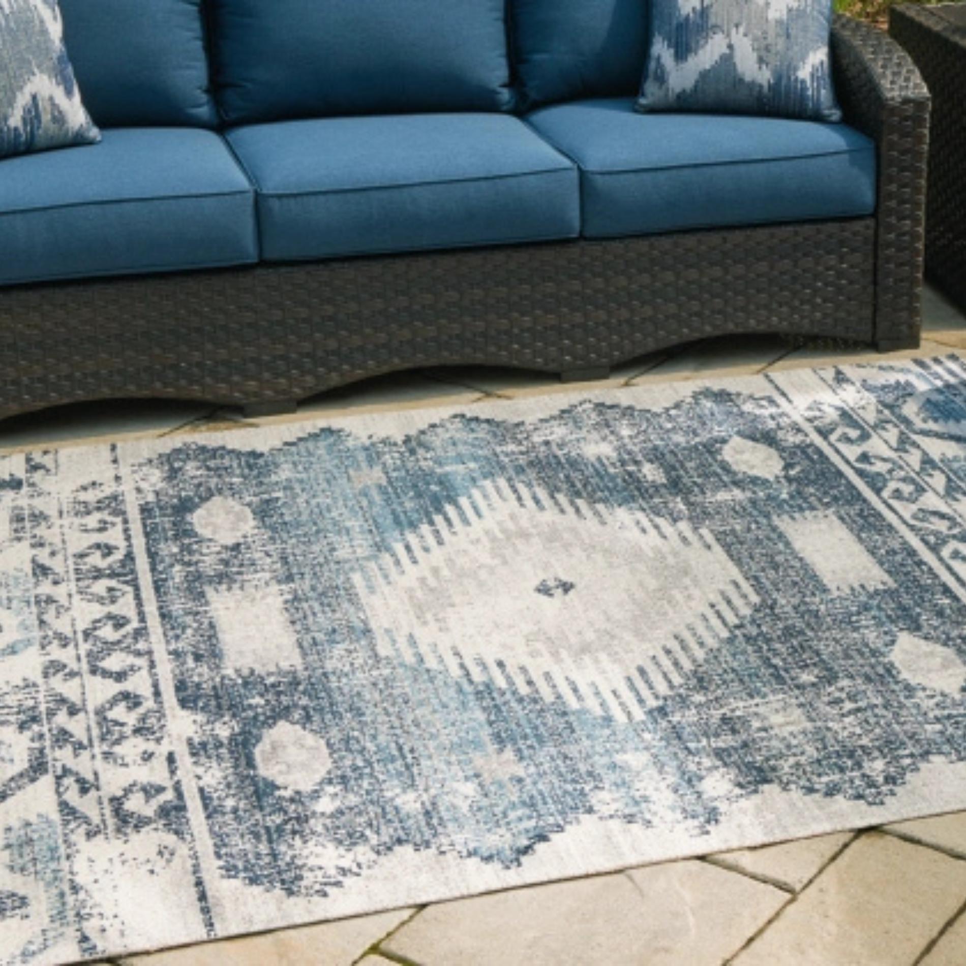 Daddridge 5' X 7' Rug