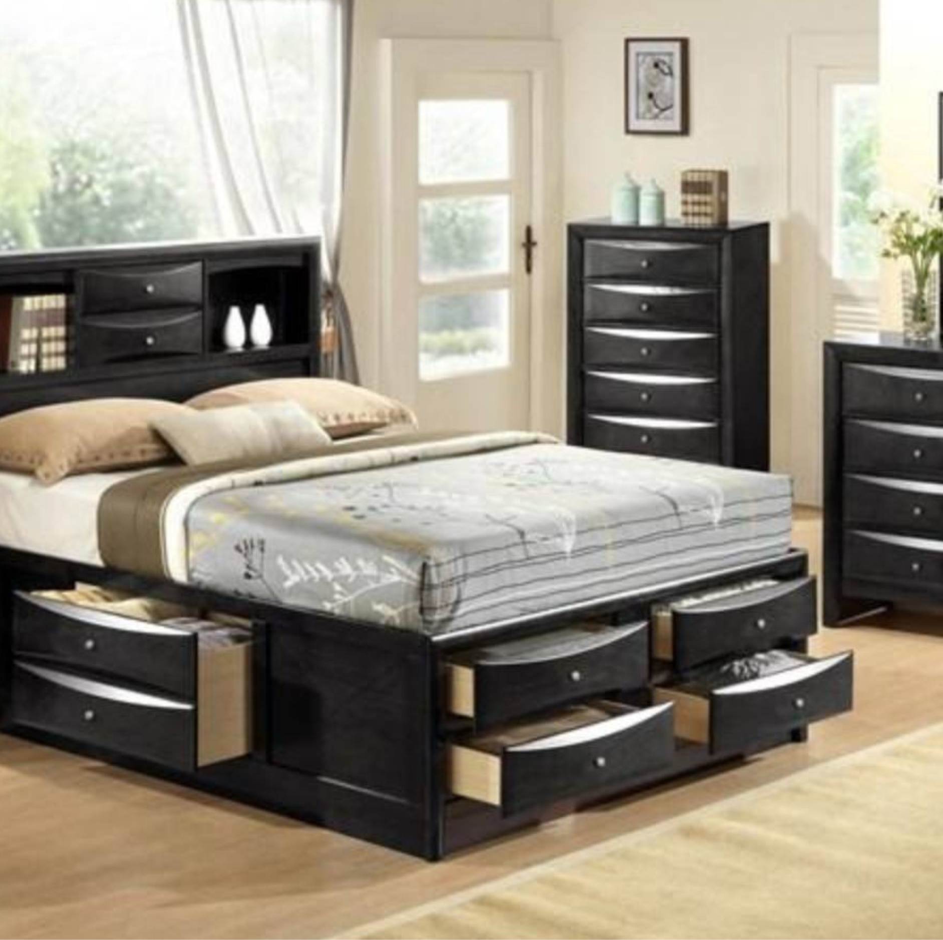 Crown Mark Emily Chest